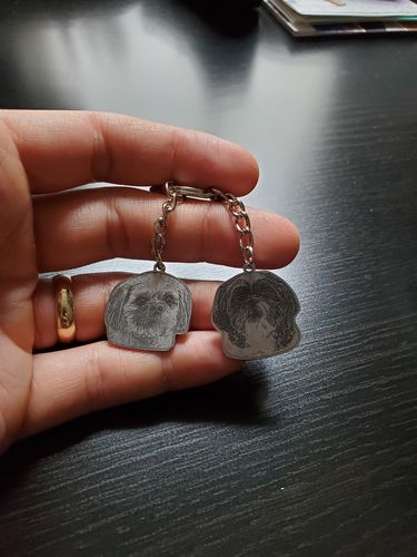 Customer photo review of Silvercut™ Keychain
