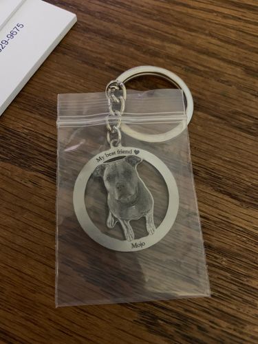 Customer photo review of Silvercut™ Keychain