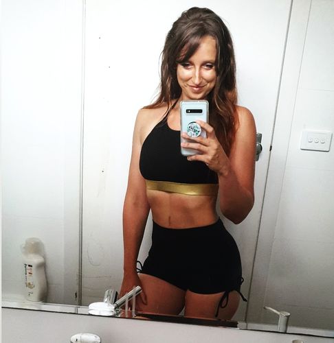 Customer photo review of Glow