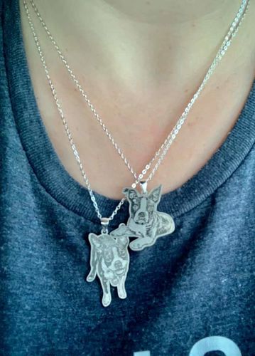 Customer photo review of Silvercut™ Necklace