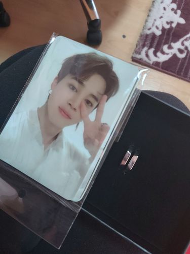 Customer photo review of BTS "Speak Yourself:  The Final" ARMY Love Yourself Ring