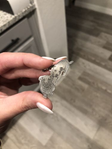 Customer photo review of Silvercut™ Keychain