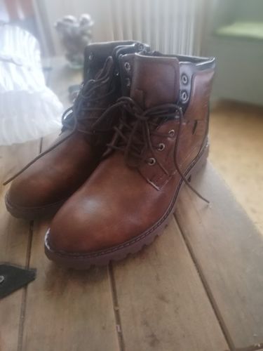 Customer photo review of Retro Style Leather Ankle Boots