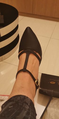 Customer photo review of Ariel Heels in Black