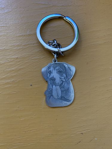 Customer photo review of Silvercut™ Keychain
