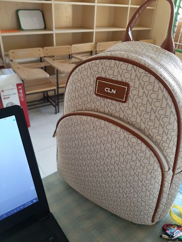 Customer photo review of Elanor Backpack