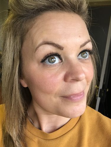 Customer photo review of Sapphire Magnetic Eyelashes and Eyeliner Kit