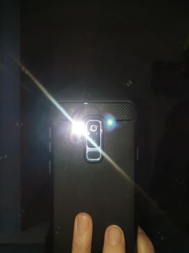 Customer photo review of Samsung Galaxy S9 Plus 128GB Coral Blue Unlocked Refurbished Good