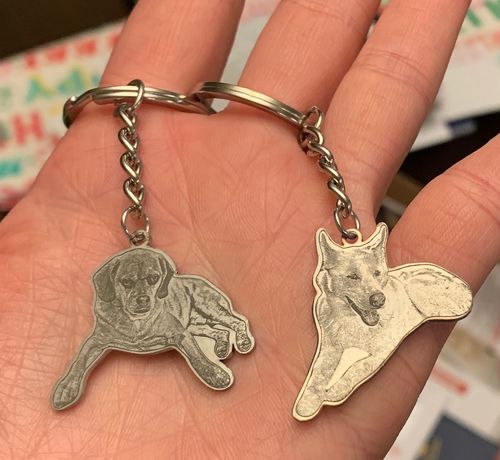 Customer photo review of Silvercut™ Keychain