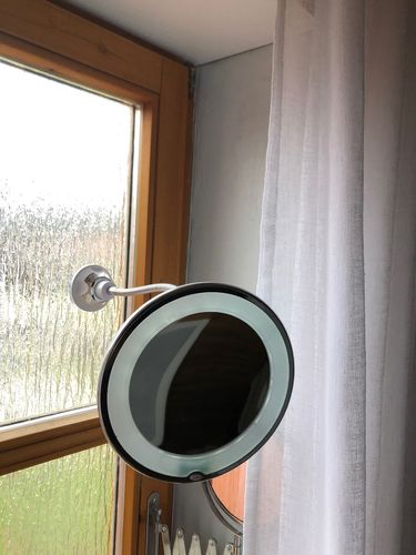 Customer photo review of FLEXIBLER LED SPIEGEL - 10fache Vergrößerung