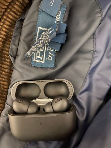 Customer photo review of BlxckPods Pro