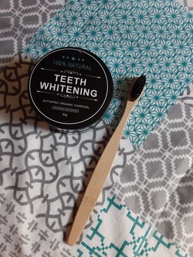 Customer photo review of Kokos Aktivkohle Weiße Zähne