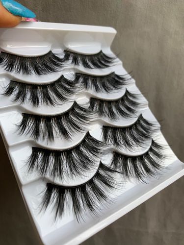 Customer photo review of 3D Fake Lashes