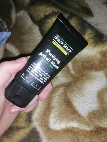 Customer photo review of Black Mask Blackhead Remover Maske für Gesicht Nase Akne Schwarze Gesichtsmaske Peel-Off Maske