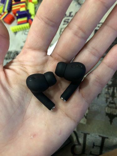 Customer photo review of BlxckPods Pro