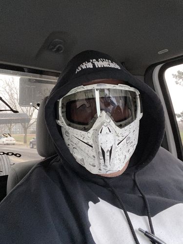 Angel M. review of Winter Sport Xtreme Mask image 1 out of 1