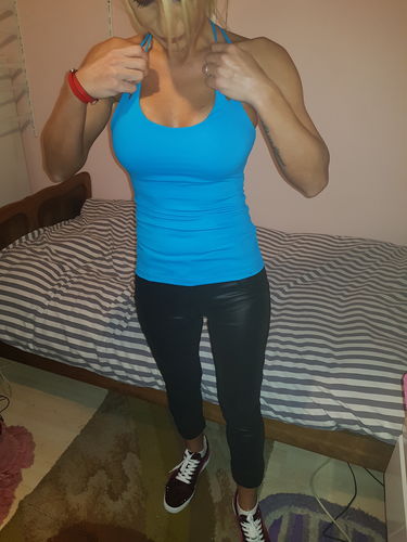 Customer photo review of Women's Sleeveless Padded Sports Bra - 2019 Activewear