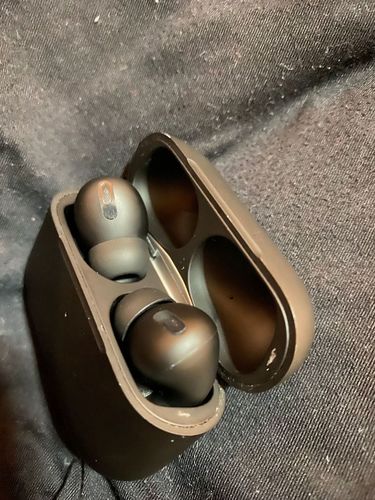 Customer photo review of BlxckPods Pro