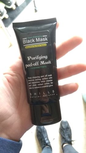 Customer photo review of Black Mask Blackhead Remover Maske für Gesicht Nase Akne Schwarze Gesichtsmaske Peel-Off Maske