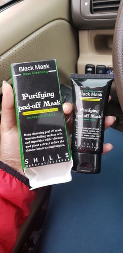 Customer photo review of Black Mask Blackhead Remover Maske für Gesicht Nase Akne Schwarze Gesichtsmaske Peel-Off Maske