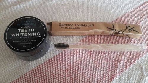 Customer photo review of Kokos Aktivkohle Weiße Zähne