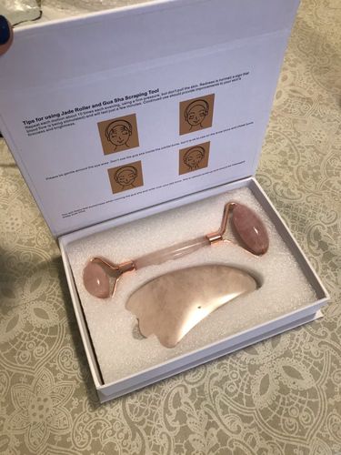 Customer photo review of Jade / Rosenquarz Beauty Roller