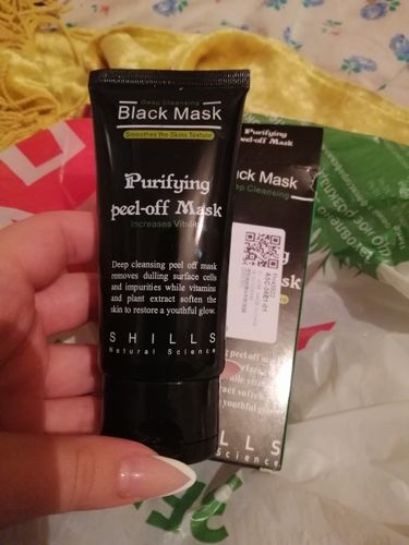 Customer photo review of Black Mask Blackhead Remover Maske für Gesicht Nase Akne Schwarze Gesichtsmaske Peel-Off Maske