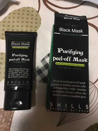 Customer photo review of Black Mask Blackhead Remover Maske für Gesicht Nase Akne Schwarze Gesichtsmaske Peel-Off Maske