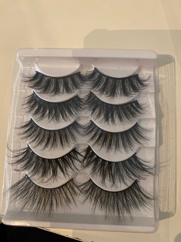 Customer photo review of 3D Fake Lashes