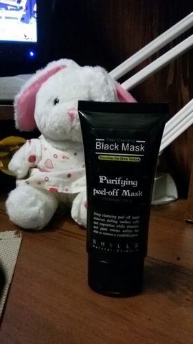 Customer photo review of Black Mask Blackhead Remover Maske für Gesicht Nase Akne Schwarze Gesichtsmaske Peel-Off Maske