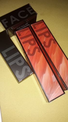 Customer photo review of FOCALLURE LONG LASTING LIPSTICK