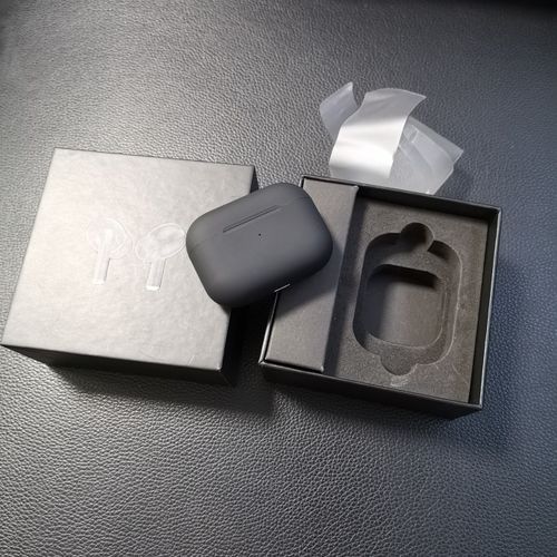 Customer photo review of BlxckPods Pro