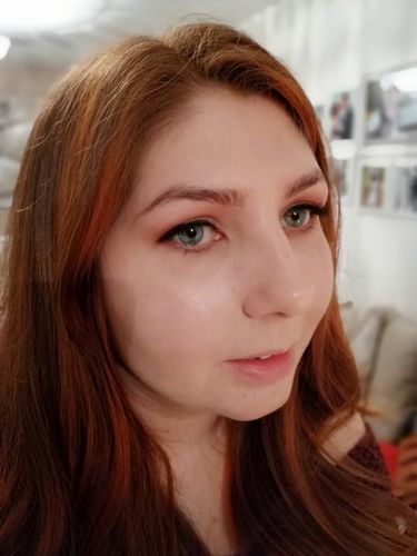 Customer photo review of Rose Quartz Magnetic Eyelashes and Eyeliner Kit