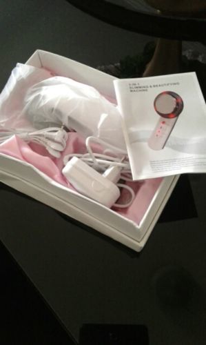 Customer photo review of DermaCell™ - Brûleur de graisse professionnel