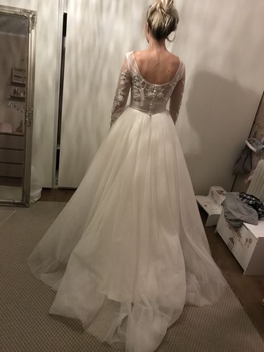 Customer photo review of Long Sleeve Floral Wedding Dresses Rustic Bridal Dress Viniodress VW1117