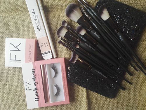 Customer photo review of CILS MAGNÉTIQUES EYELINER  FK: LE KIT VIP