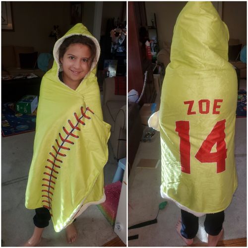 Customer photo review of Zoe/14/Yellow/youthFLEECE