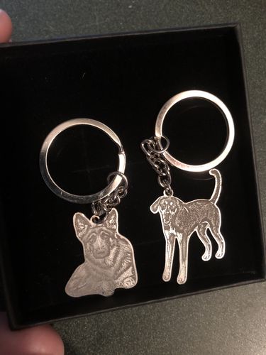 Customer photo review of Silvercut™ Keychain