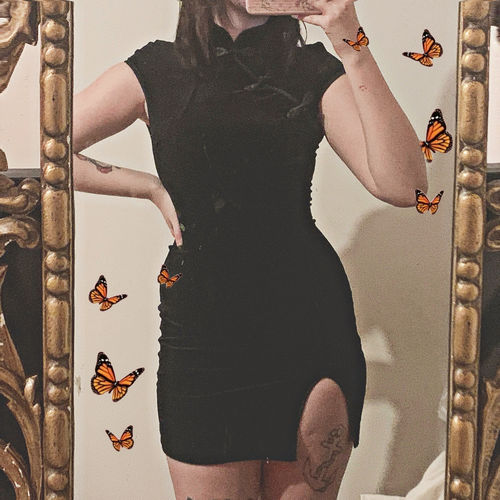 Customer photo review of Goth Velvet Cheongsam Dress