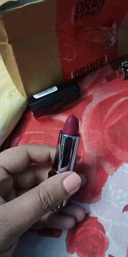Customer photo review of Beauty People Sheer Color Lipstick