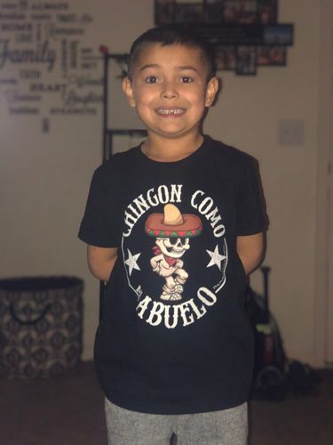 Customer photo review of Ladie's Chingona Como Mi Madre T-Shirt