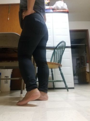 Customer photo review of Cargo Pocket Leggings
