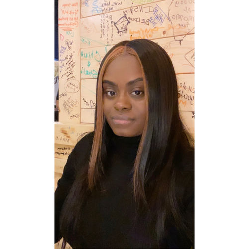 Customer photo review of Brooklyn Hair 7A Straight 13x4 Lace Frontal