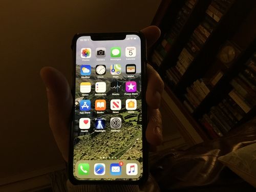 Customer photo review of Apple iPhone X 64GB, Space Grey Unlocked (No Face ID) - Refurbished Pristine