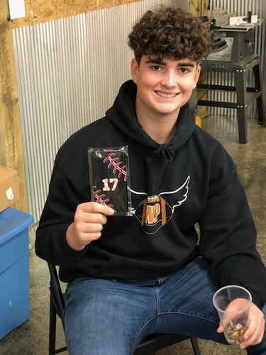 Customer photo review of 17/BLK/iPhone11/teeLaunch