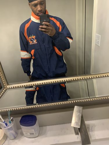 Customer photo review of Vintage Denver Broncos Terrell Davis #30 Windbreaker Jacket - Men's Large (Long)