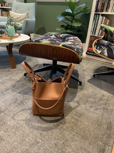 Customer photo review of Vendine Handbag