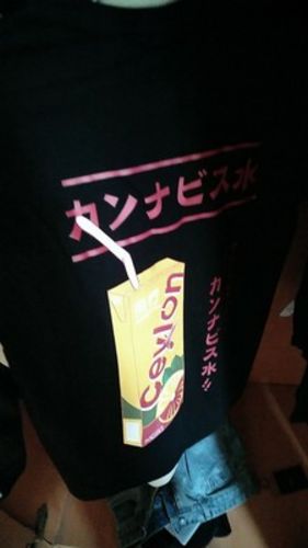 Customer photo review of "Lemon Tea" Tee