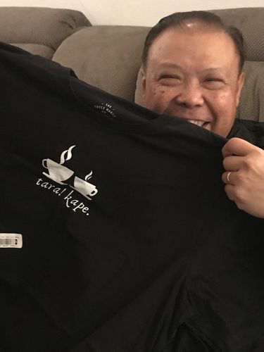 Customer photo review of Filipino T-Shirt Tara! Kape Pinoy Print