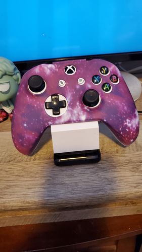 Customer photo review of Aurora - XBOX One Controller Skin